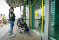 Вопросы реализации избирательных прав граждан с инвалидностью обсудили в окружном Избиркоме