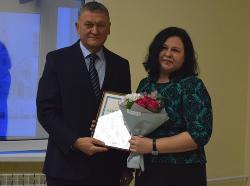 В День округа югорчанам вручили заслуженные награды 