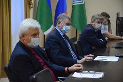 Валерий Злобин: "Вакцинация не освобождает от ношения маски"