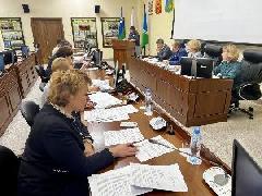 22 ноября состоялось совместное заседание постоянных комиссий Думы города Югорска по регламенту, нормотворчеству и депутатской этике, по бюджету и финансам, по социальной полите и по экономической политике.