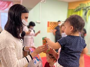 В Югорске состоялась акция в поддержку юных пациентов 