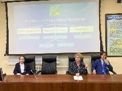 В гостях Думы города Югорска побывали учащиеся 11 класса МБОУ "Лицей им. Г.Ф. Атякшева"