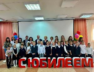 Центральной городской библиотеке им. А.И.Харизовой 50 лет!