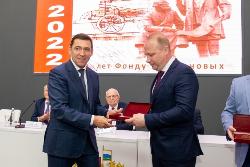 Газовики - лауреаты Премии имени Черепановых