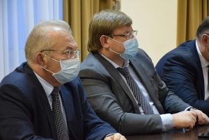 Вячеслав Климин принял участие в онлайн-семинаре для актива Партии 