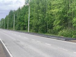 В Югорске продолжают благоустройство тротуаров