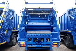 В Югорске новый оператор, мусоровозы и контейнеры