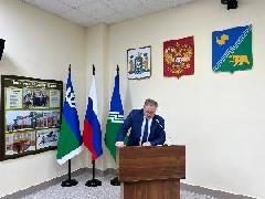 Состоялся Парламентский час на котором директор МУП "Югорскэнергогаз" отчитался о проделанной работе коммунального предприятия.