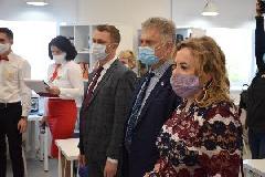 Депутаты приняли участие в открытии модельной библиотеки