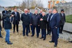 Югорск с рабочим визитом посетил председатель окружной Думы Борис Хохряков