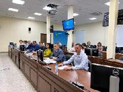 Сегодня состоялось совместное заседание комиссий по регламенту, нормотворчеству и депутатской этике, по социальной политике.