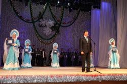 Продолжается прием заявок на городской конкурс «Человек года»