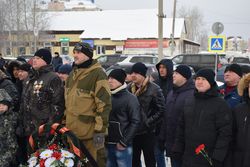 В Югорске почтили память воинов, погибших в локальных конфликтах