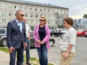 В Югорске продолжаются депутатские обходы.