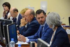 Состоялось тринадцатое заседание Думы