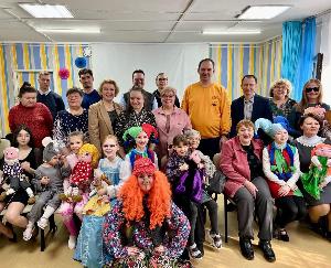 Депутаты Думы города Югорска Евгения Комисаренко и Ирина Данилова приняли участие в мероприятии, посвященном 5-летию Ханты-Мансийской региональной организации Общероссийской общественной организации инвалидов «Всероссийского ордена Трудового Красного Знам