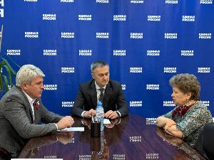 Состоялся единый день приема граждан, посвященный вопросам ЖКХ. 