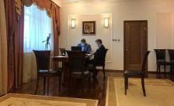 1,5 часа эфира и более 40 вопросов. Андрей Бородкин и Андрей Маренко ответили на вопросы югорчан о вакцинации и эпидобстановке