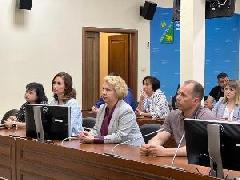 Партийцы Югорска оценили ход подготовки к оздоровительному отдыху и трудоустройству детей в каникулярное время.