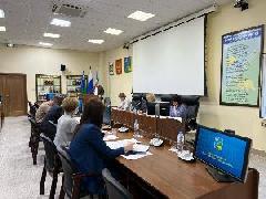 Сегодня состоялось совместное заседание постоянных комиссий по бюджету и налогам и по экономической политике Думы города Югорска седьмого созыва.