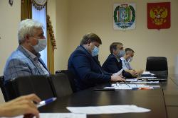 Андрей Бородкин доложил об эпидситуации в Югорске главе региона 