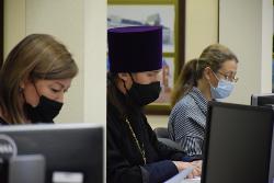 Социальную и культурную адаптацию мигрантов обсудили в администрации города