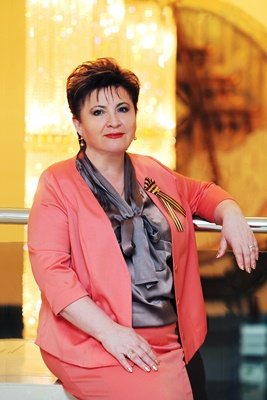 Самарина Надежда Тимофеевна - Директор МАУ «ЦК «Югра-презент»