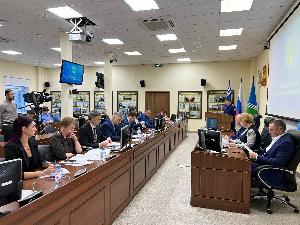 Сегодня состоялось заседание комиссий по регламенту, нормотворчеству и депутатской этике.