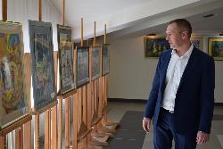 Глава города Алексей Харлов посетил детскую школу исскуств 