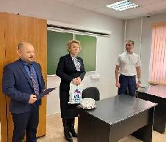 Сегодня, 8 апреля в России отмечают одну из важных дат - День сотрудников военных комиссариатов!