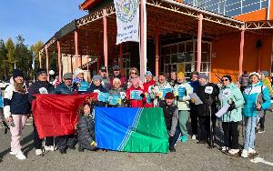 В Югорке состоялся фестиваль "Скандинавская ходьба - шаг к Победе". 