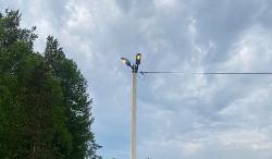 Возле школы №2 установили новые уличные светильники