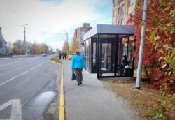 В Югорске обустроили еще одну теплую остановку