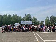 В рамках XX Международной экологической акции «Спасти и Сохранить» сегодня в парке по улице Менделеева прошел единый экозабег «Чисто побегать».