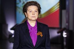 Губернатор Югры Наталья Комарова поздравляет с Днём Победы!