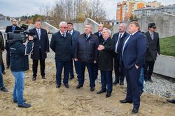 Югорск с рабочим визитом посетил председатель окружной Думы Борис Хохряков