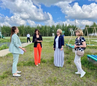 MFR95O-4wdo.jpg MFR95O-4wdo.jpg