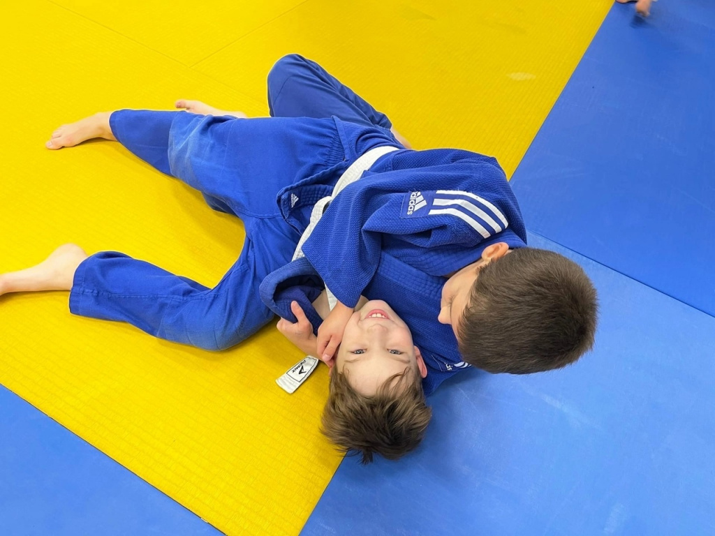 a77b3wSew3g.jpg a77b3wSew3g.jpg