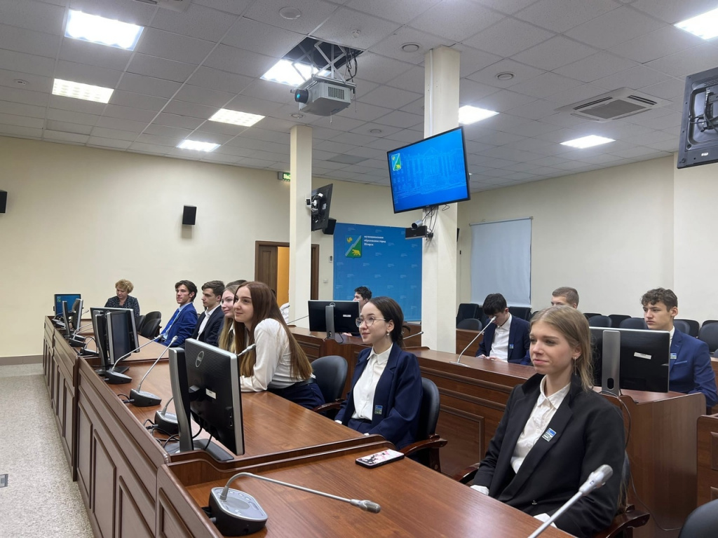 URJZ19xB05U.jpg URJZ19xB05U.jpg