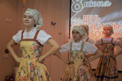 165IGYoUNAc.jpg 165IGYoUNAc.jpg