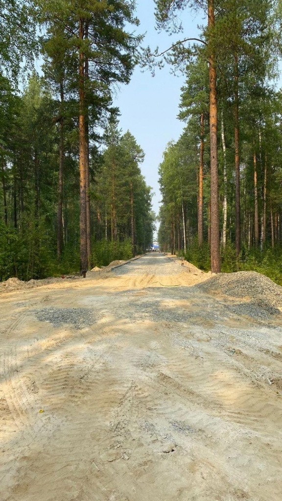 EObYiyero1Y.jpg EObYiyero1Y.jpg