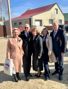 KUnpi-sLgYE.jpg KUnpi-sLgYE.jpg