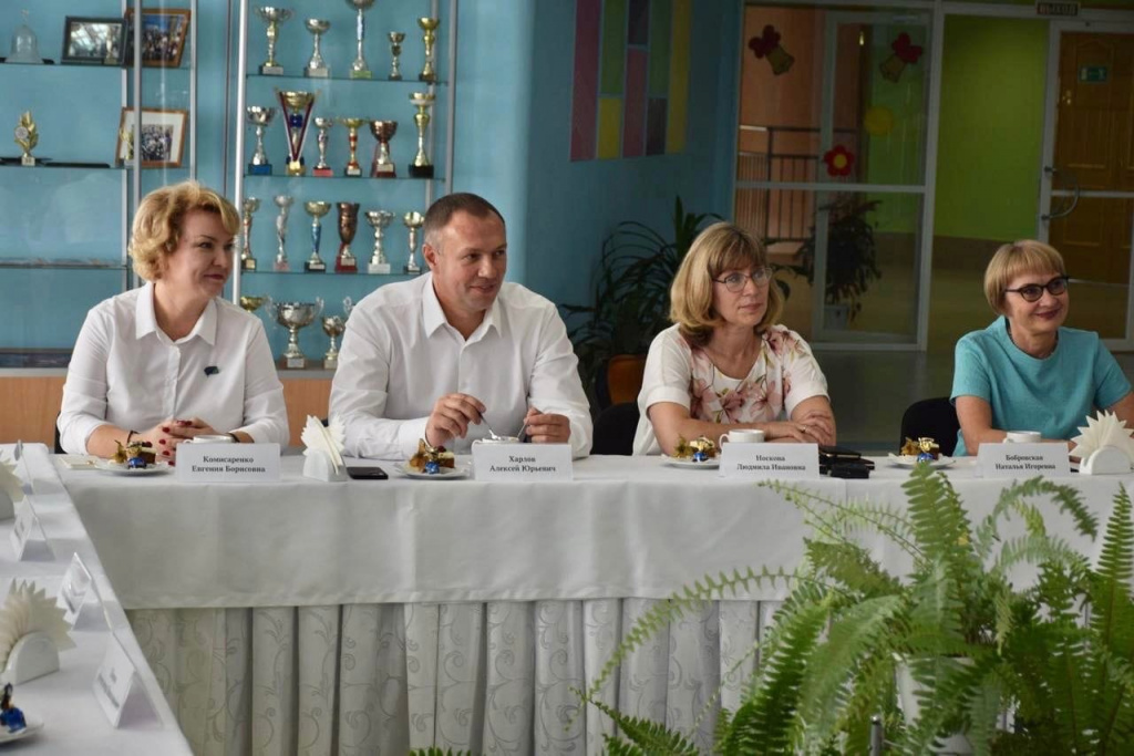 uPyX8v70xfc.jpg uPyX8v70xfc.jpg