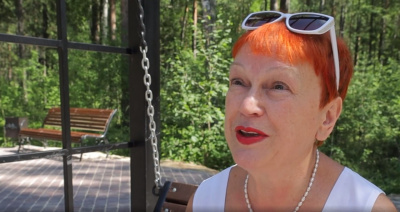 Парк по Менделеева 2.jpg Парк по Менделеева 2.jpg