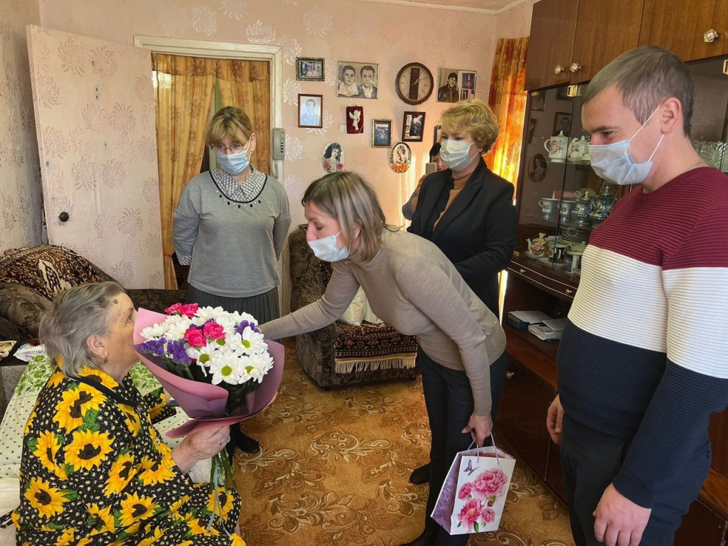 KHSjt4HrOkU.jpg KHSjt4HrOkU.jpg