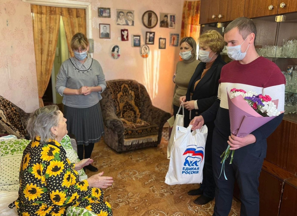 RzI6tfWNl4I.jpg RzI6tfWNl4I.jpg