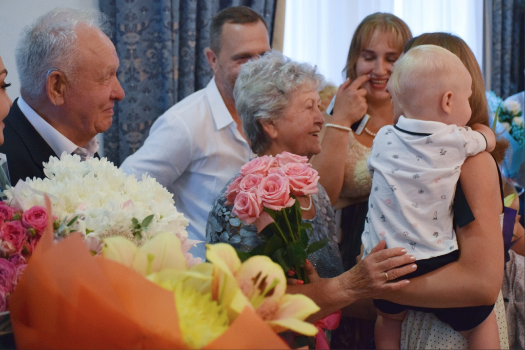 V0M8XJs6grk.jpg V0M8XJs6grk.jpg