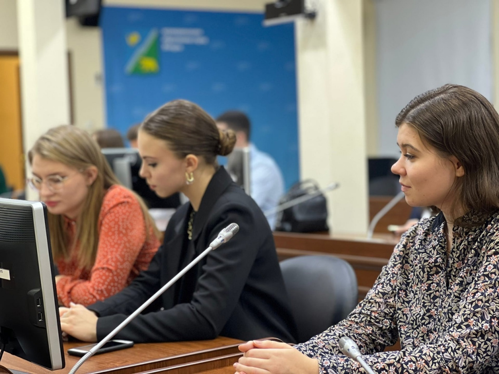 mZvbe4ZhUdA.jpg mZvbe4ZhUdA.jpg