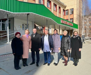 4f8dy83uTpY.jpg 4f8dy83uTpY.jpg