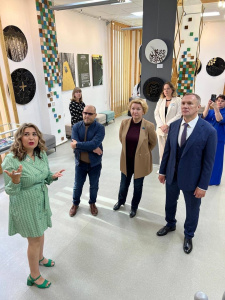 ypbjSiMfCKU.jpg ypbjSiMfCKU.jpg